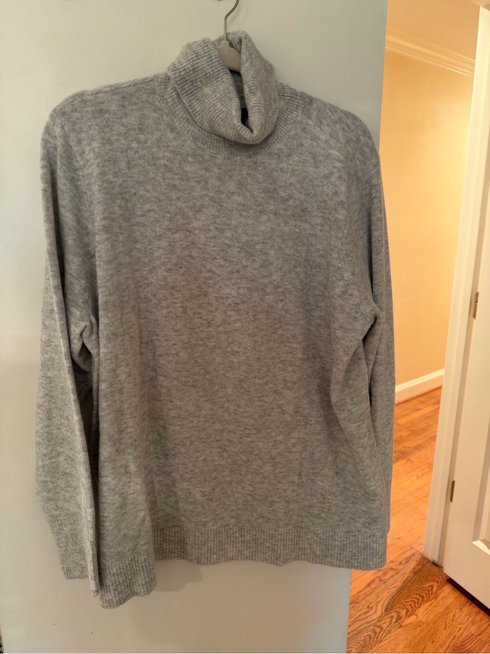 Halogen Heather Gray Turtleneck Sweater